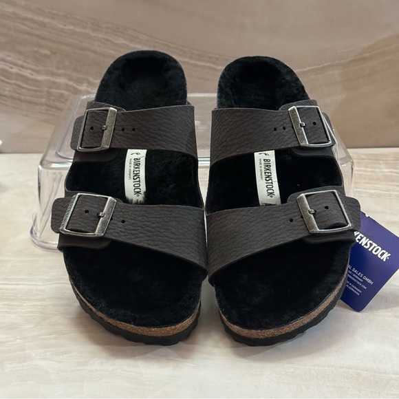 Birkenstock Shoes - Birkenstock Arizona Shearling Sandal - Women's NWT 36W4